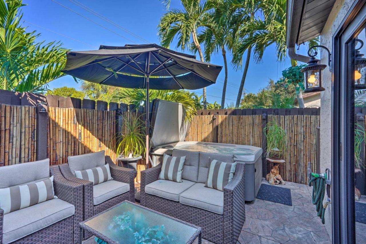 Chic Fort Myers Escape With Community Perks! Buitenkant foto