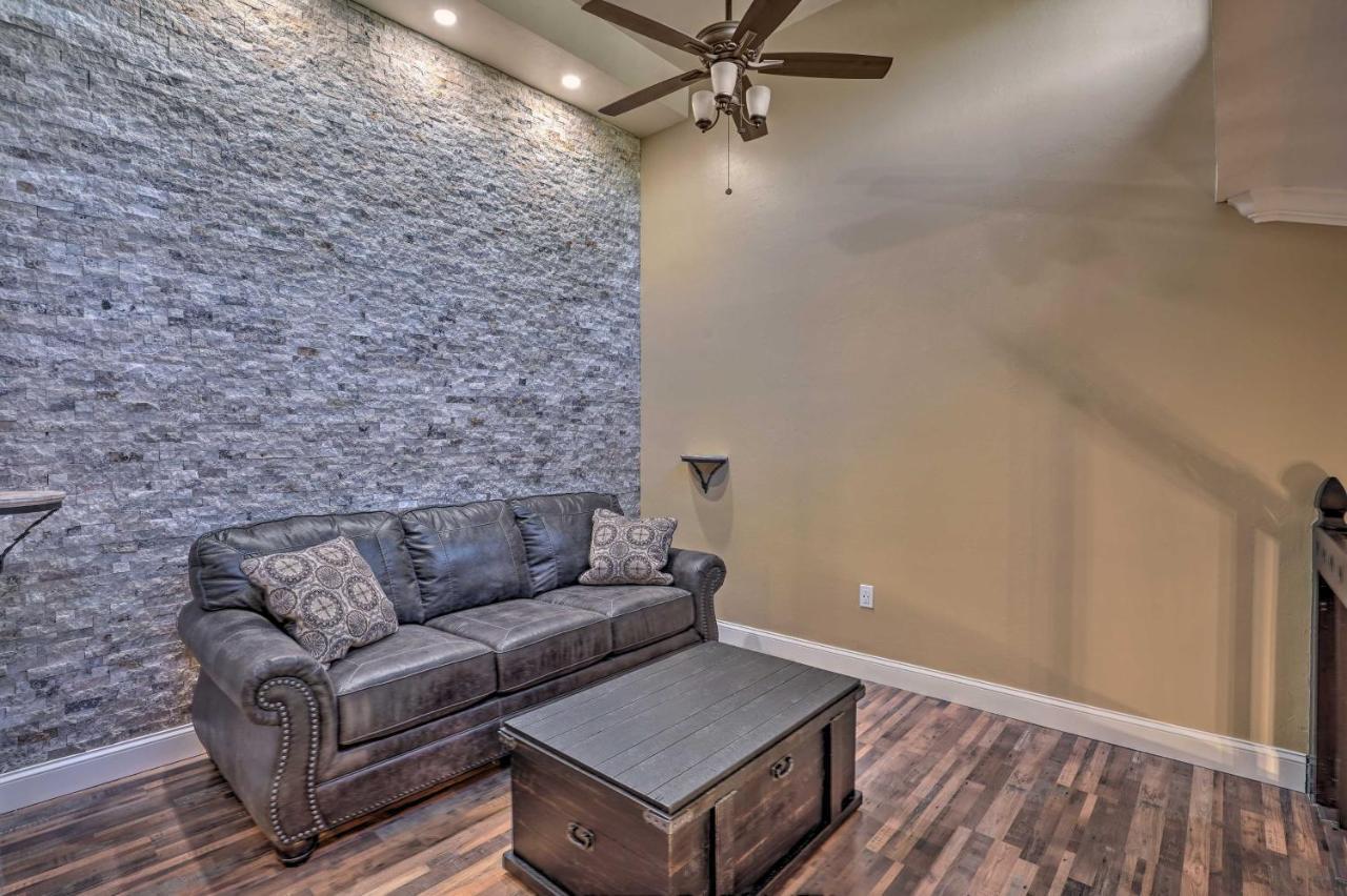 Chic Fort Myers Escape With Community Perks! Buitenkant foto